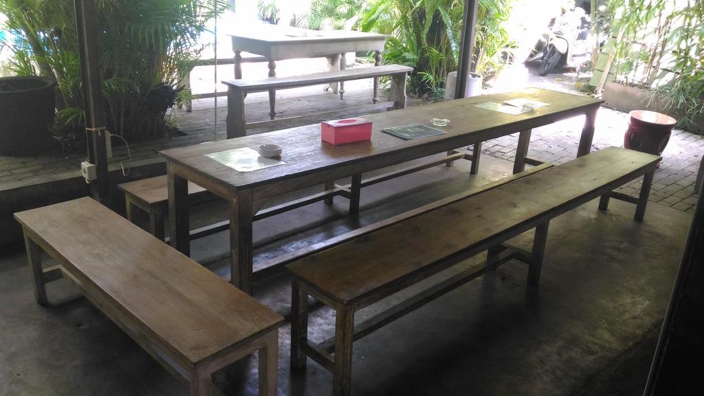 M Box Seminyak Hostel Ngoại thất bức ảnh