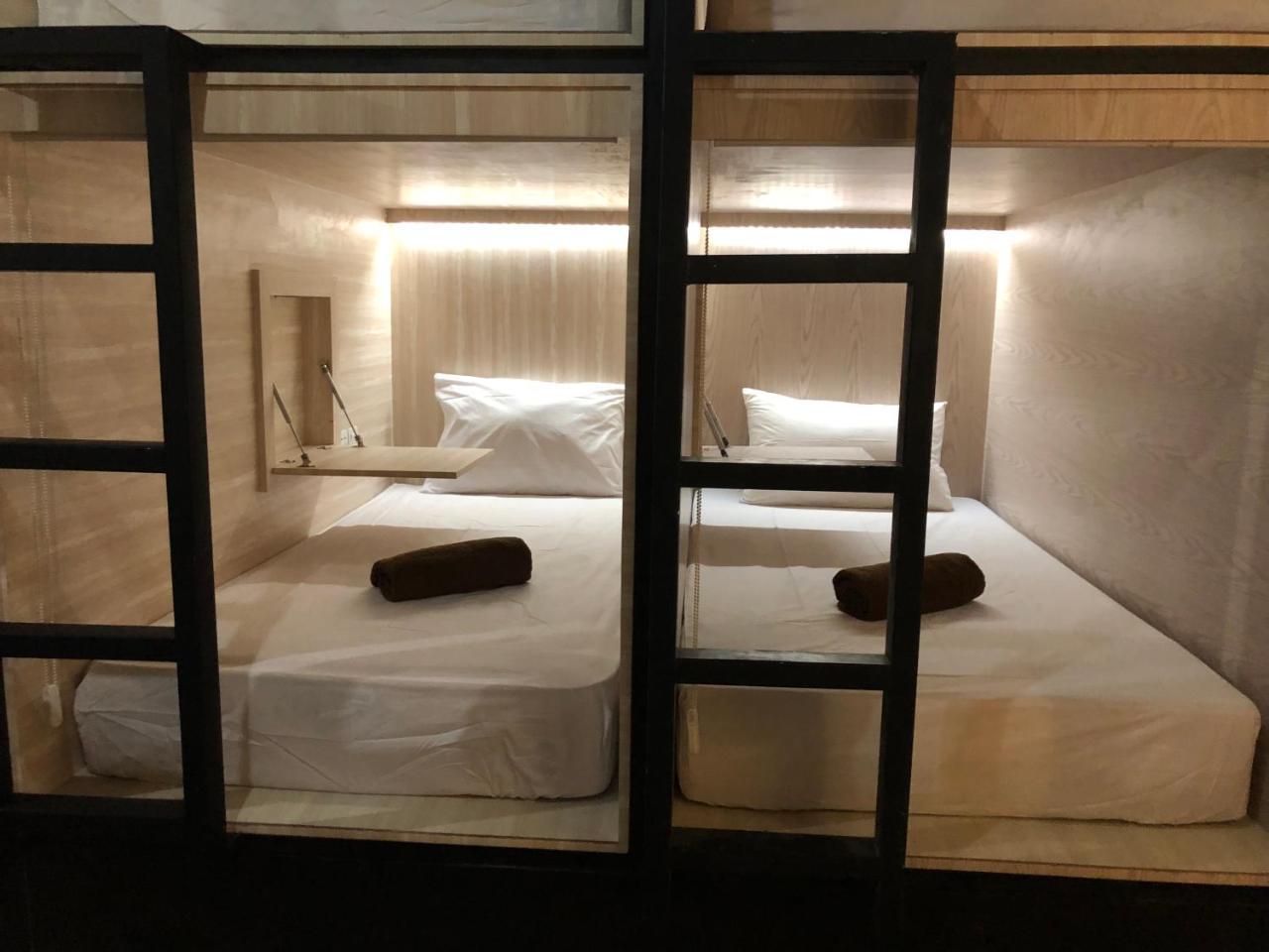 M Box Seminyak Hostel Ngoại thất bức ảnh